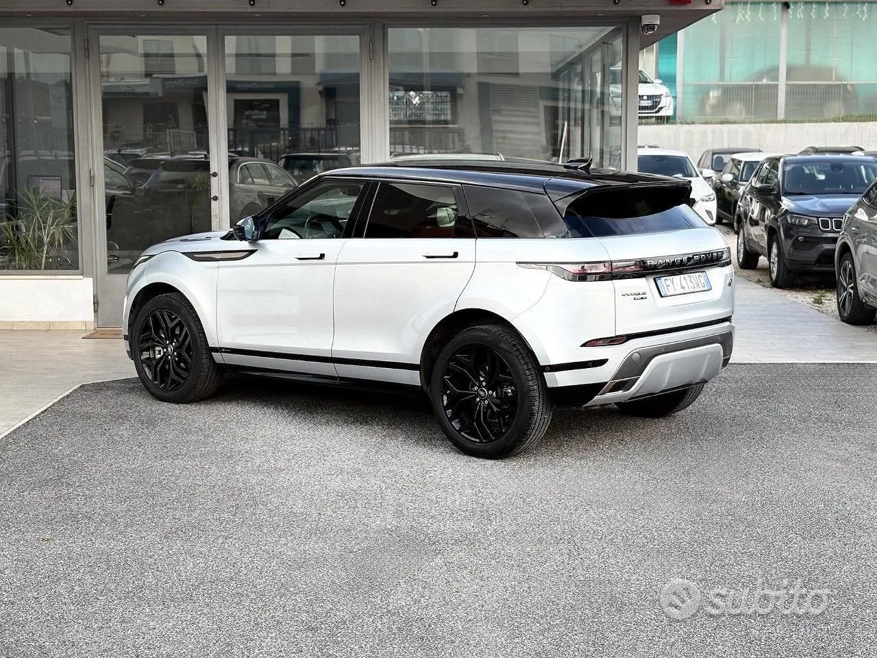 Land Rover Range Rover Evoque 2019 photo 4