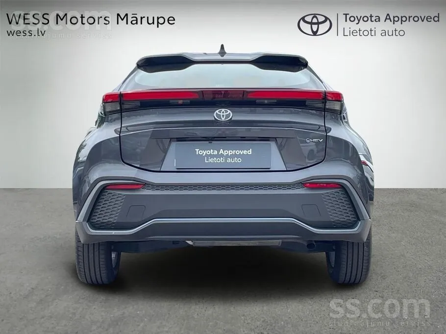 Toyota C-Hr 2024 photo 4