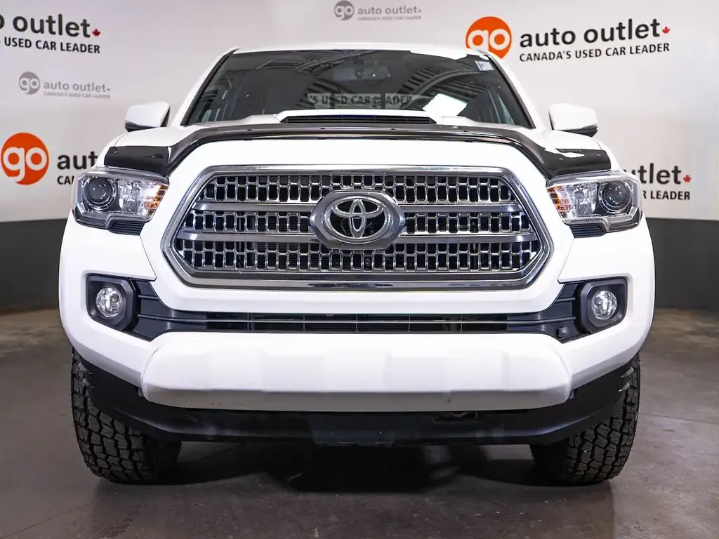 Toyota Tacoma 2016 photo 2