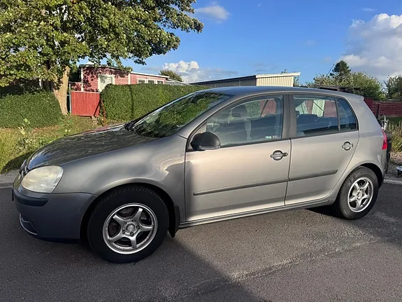 Volkswagen Golf V