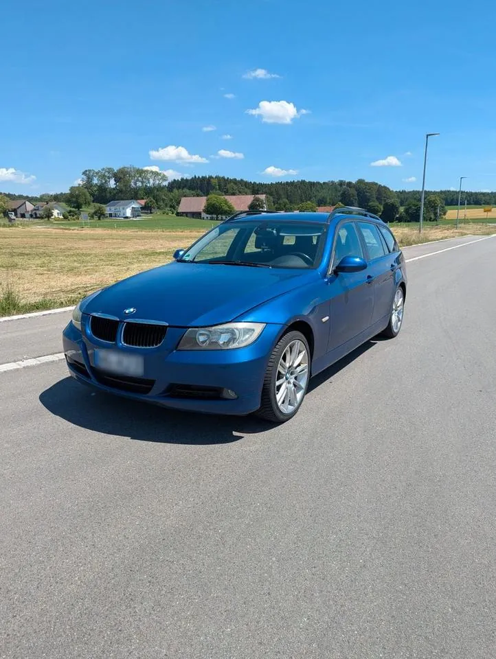 BMW 318D Touring