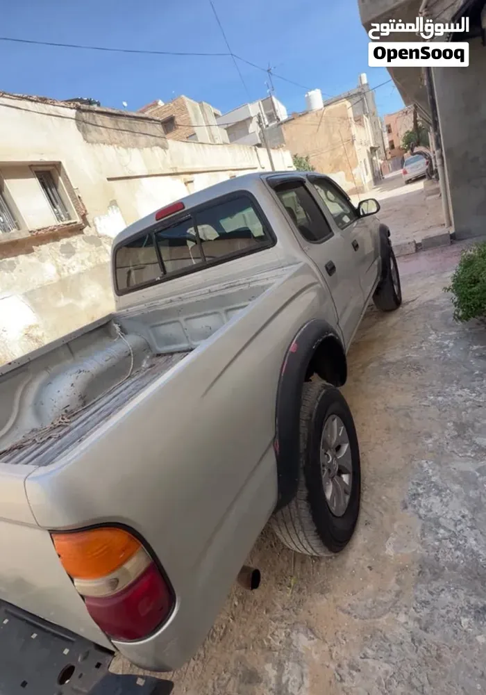Toyota Tacoma 2001 photo 2