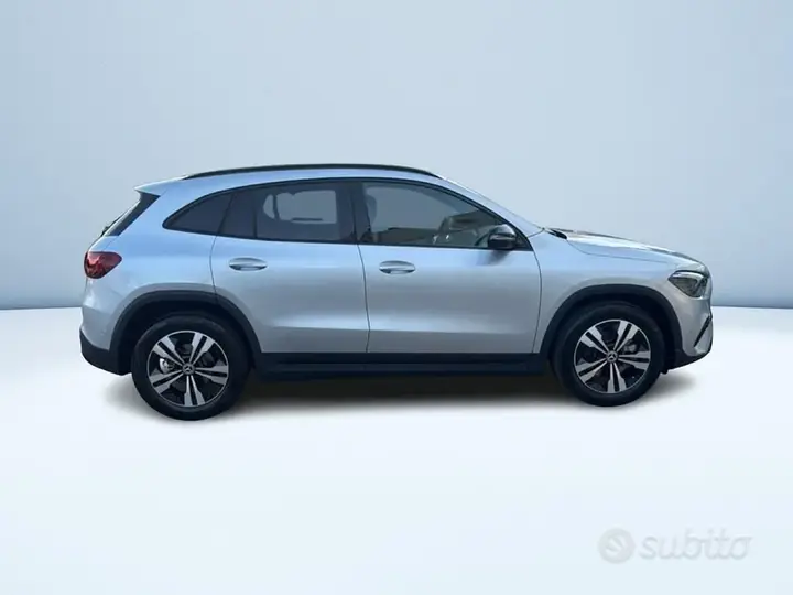Mercedes-Benz Gla 2026 photo 3