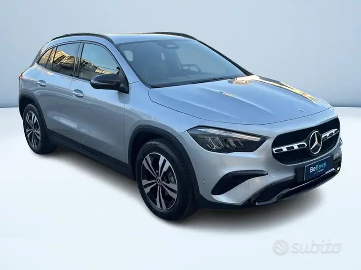 Mercedes-Benz Gla 2026 photo 2