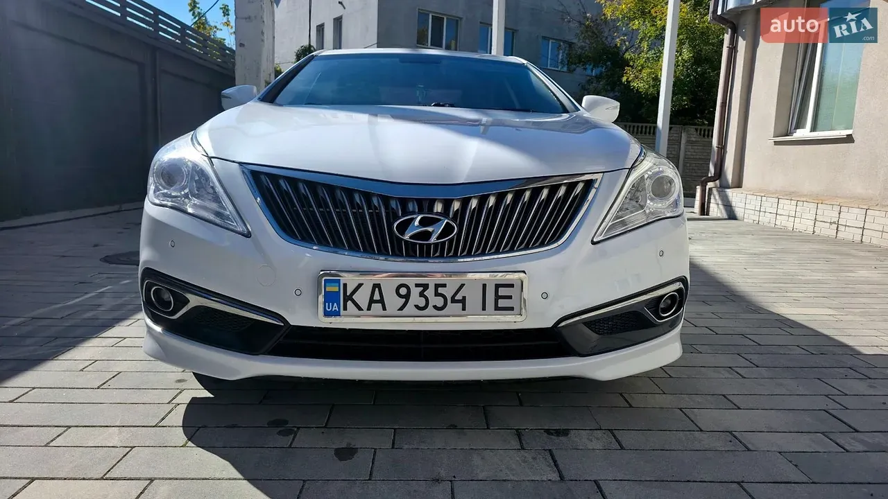 Hyundai Grandeur 2015 photo 2