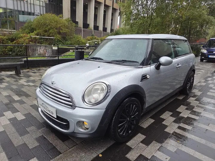 Mini Clubman 2010 photo 4
