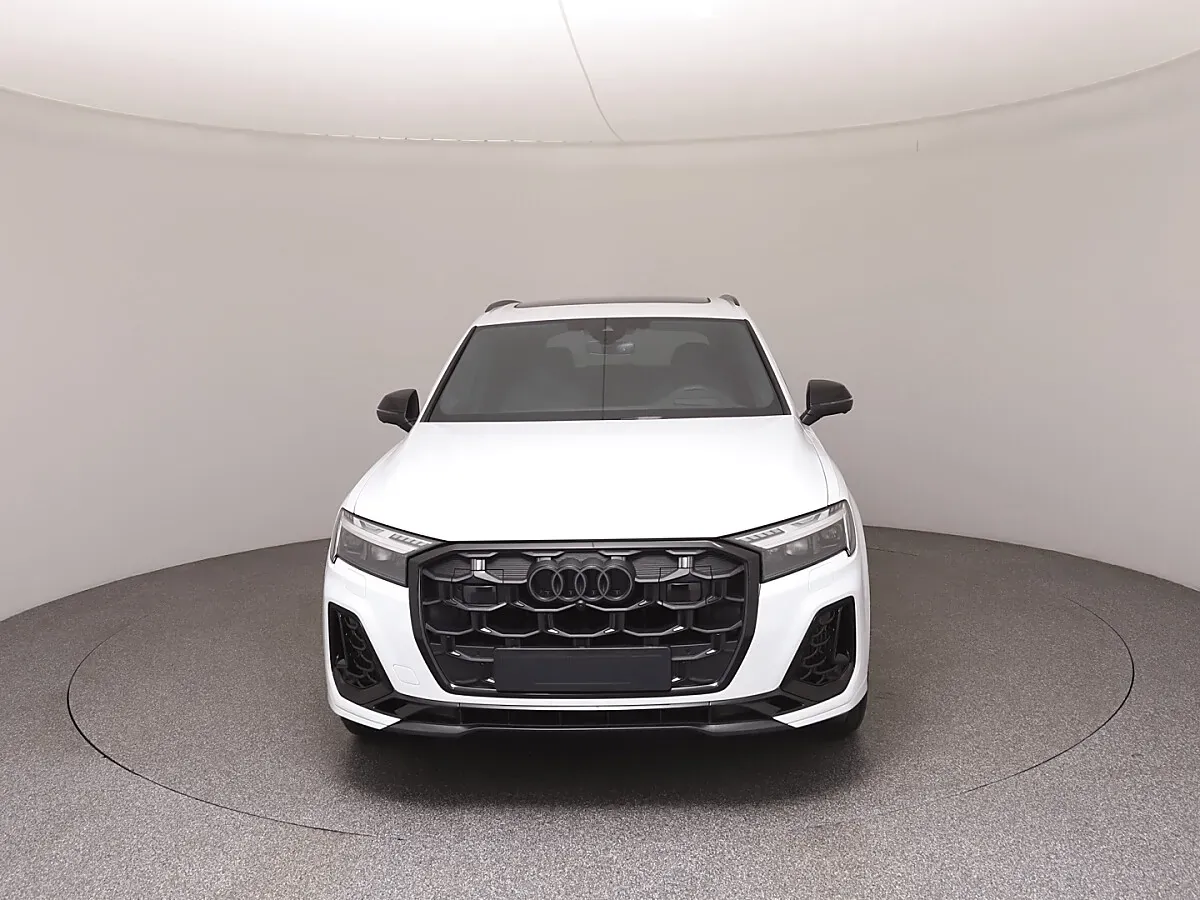 Audi Q7 2025 photo 2