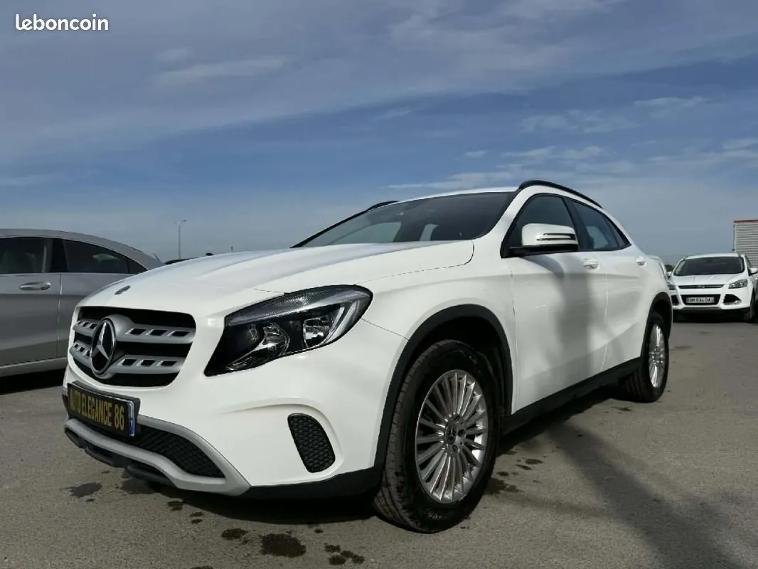 Mercedes-Benz Gla 2019 photo 2