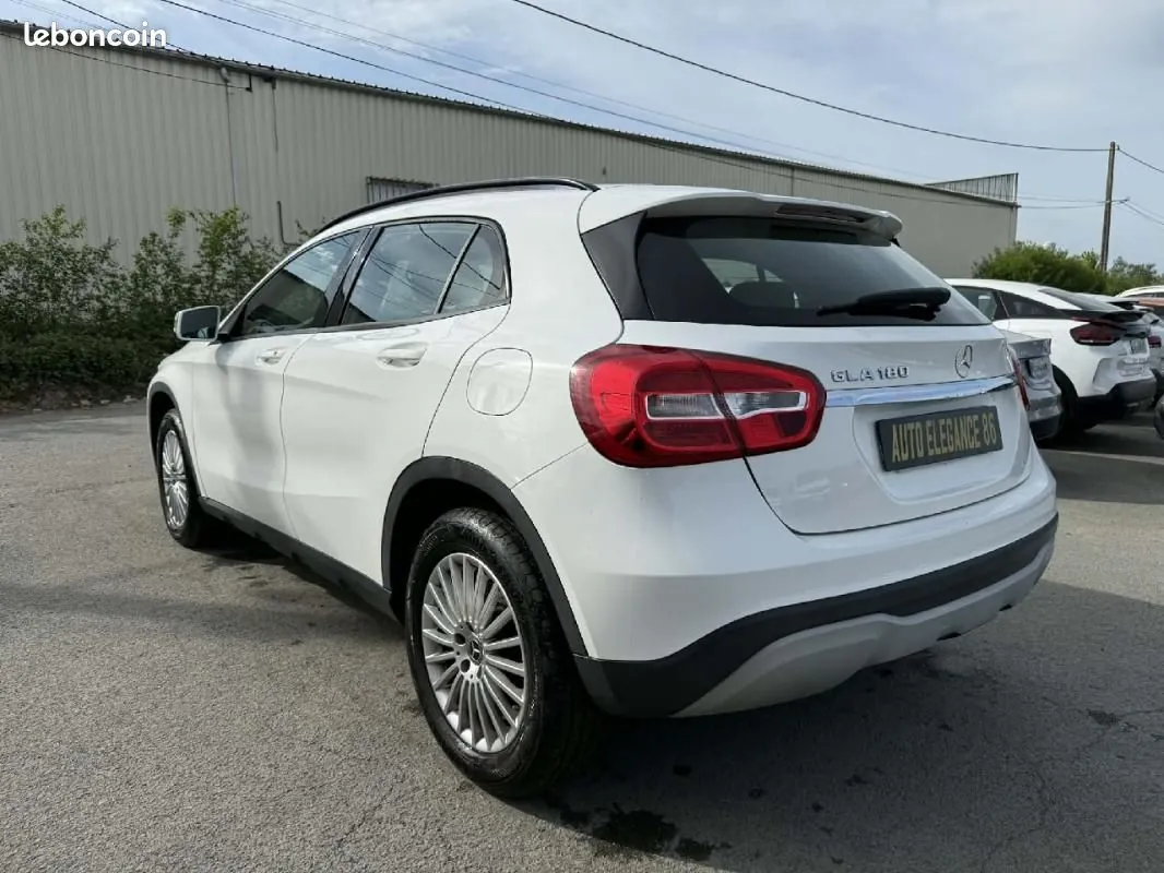 Mercedes-Benz Gla 2019 photo 3