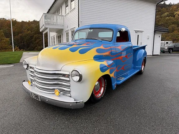Chevrolet C10 1950 photo 4