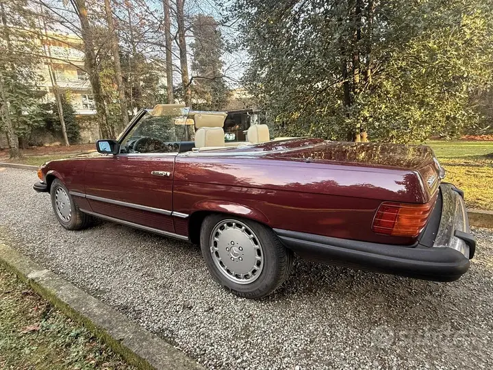 Mercedes-Benz 380 Sl 1985 photo 3