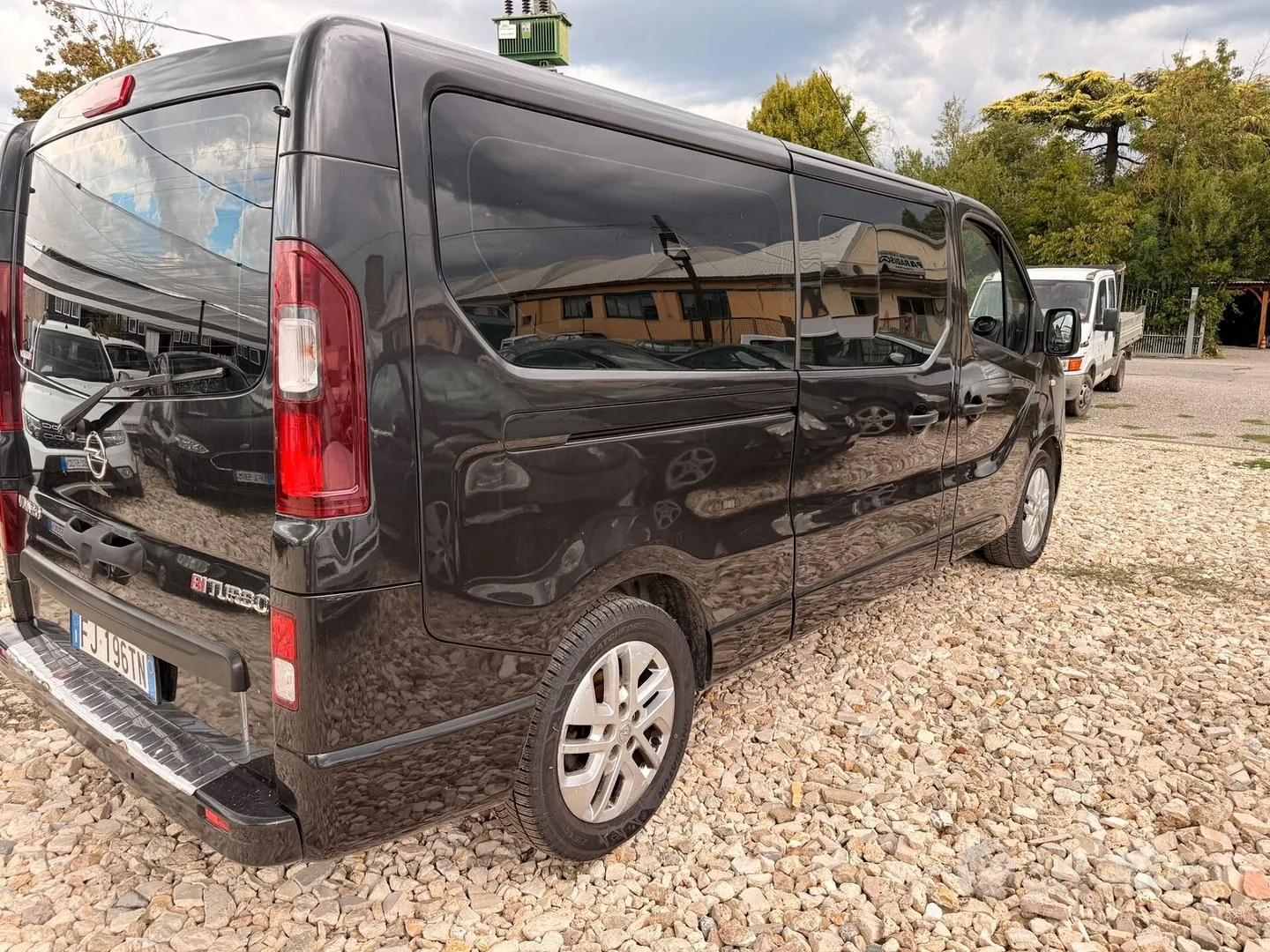 Opel Vivaro 2017 photo 4