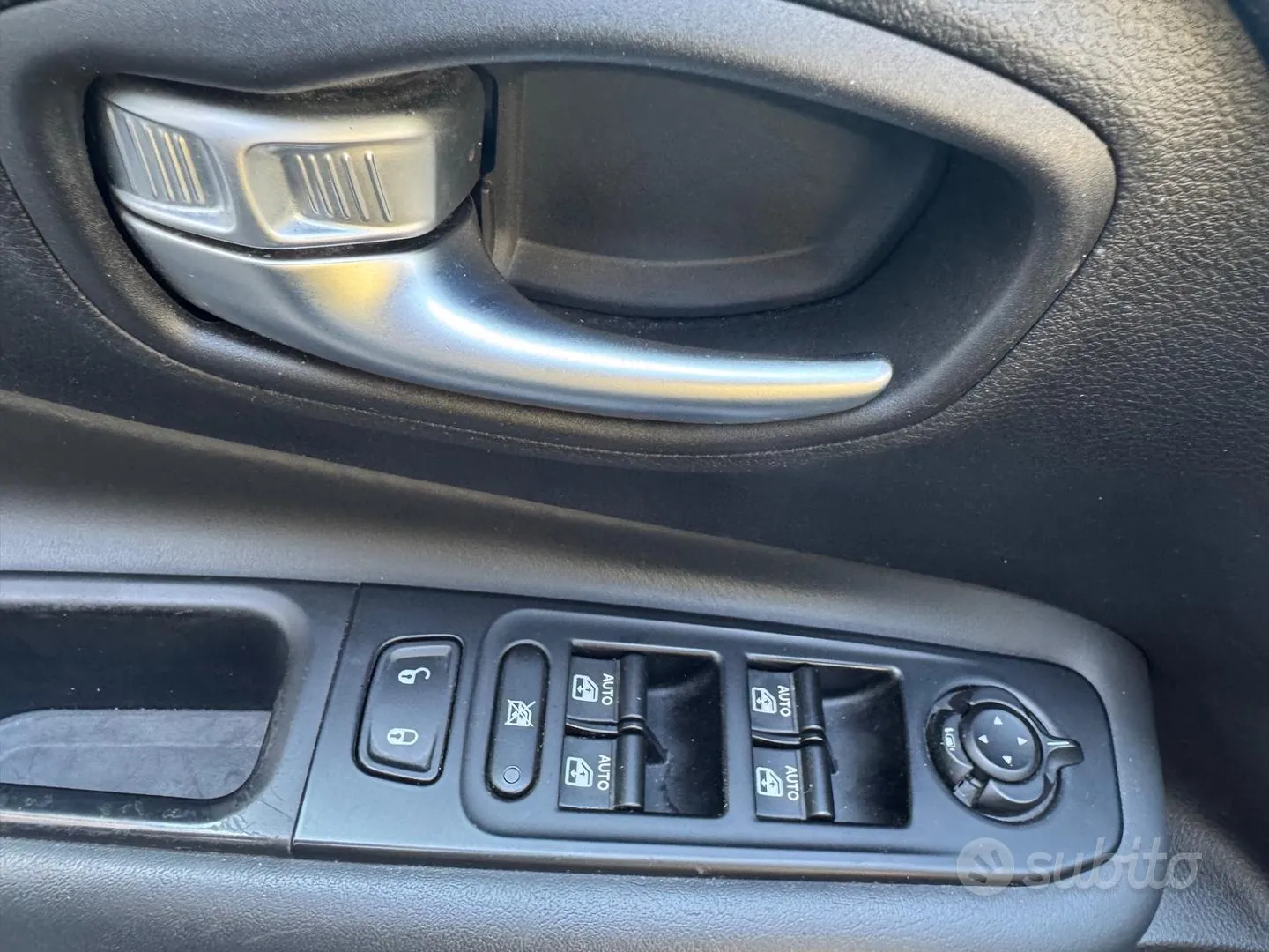 Jeep Renegade 2020 photo 4