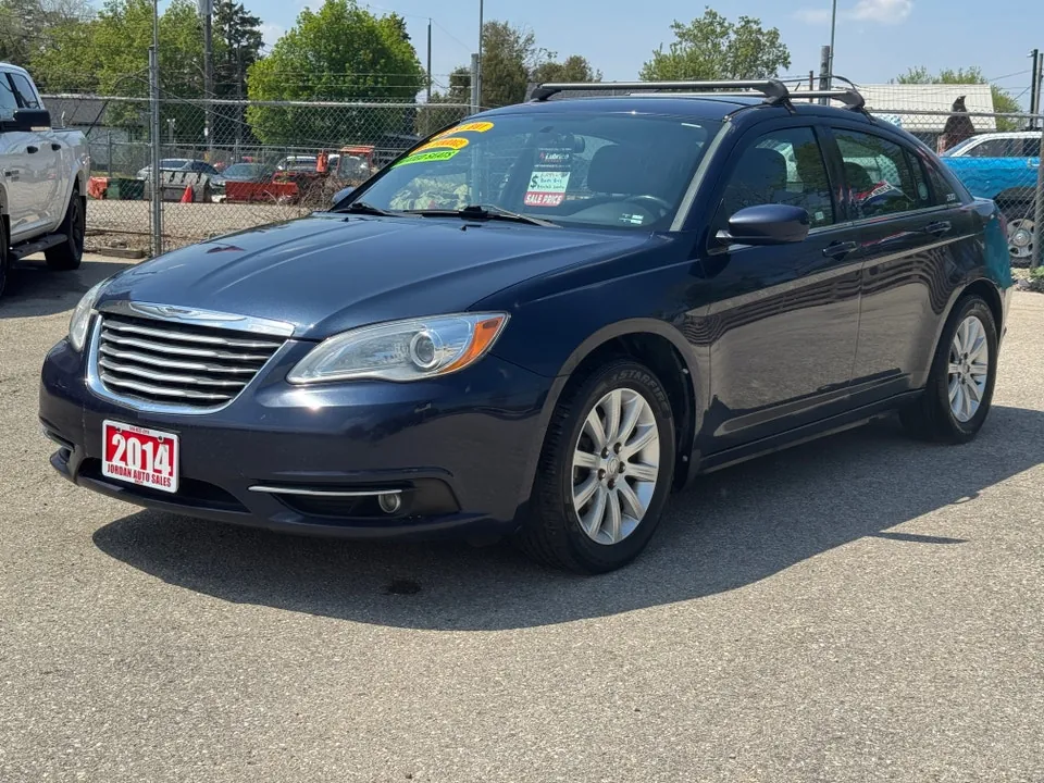 Chrysler 200 2014 photo 3