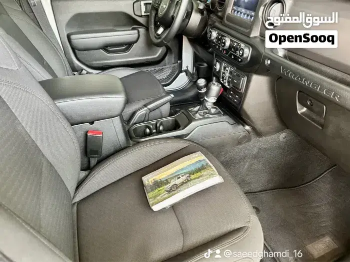Jeep Wrangler 2023 photo 4