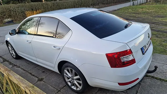 Skoda Octavia 2015 photo 4