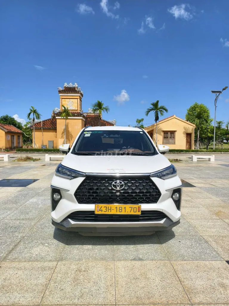 Toyota Veloz Cross