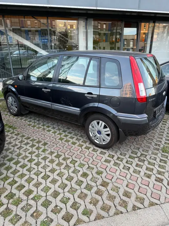 Ford Fusion 2006 photo 3