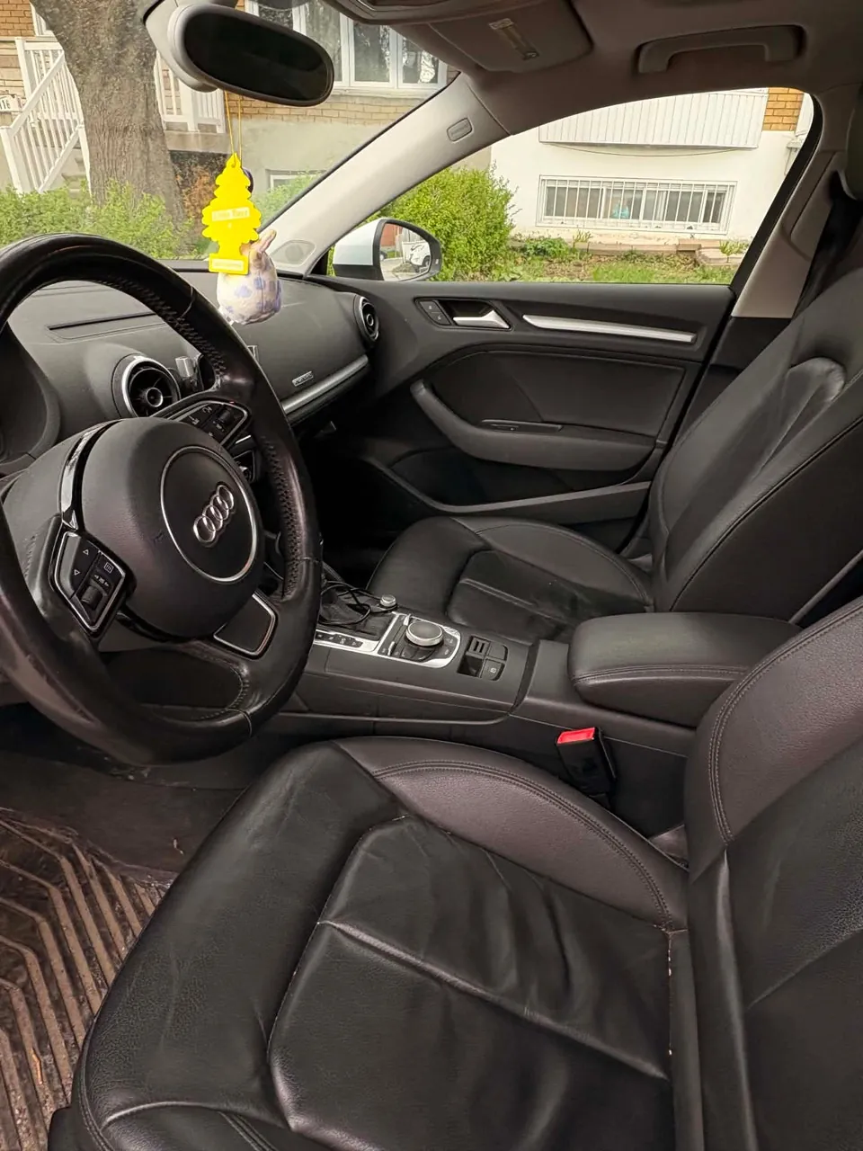 Audi A3 2015 photo 4
