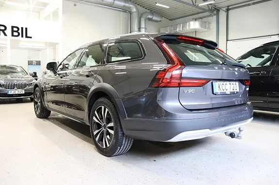 Volvo V90 Cross Country 2021 photo 4