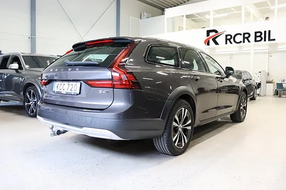 Volvo V90 Cross Country 2021 photo 5