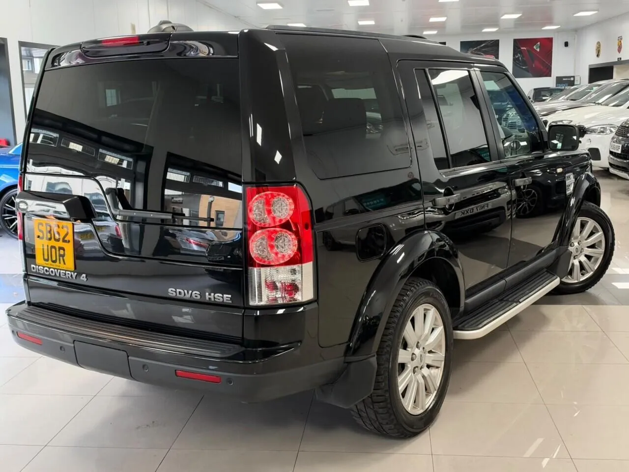 Land Rover Discovery 4 2012 photo 2