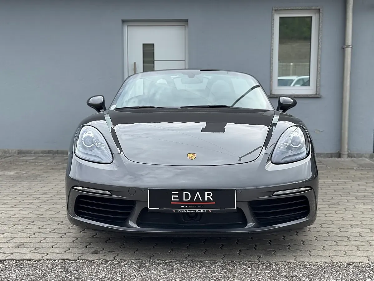 Porsche 718 Boxster