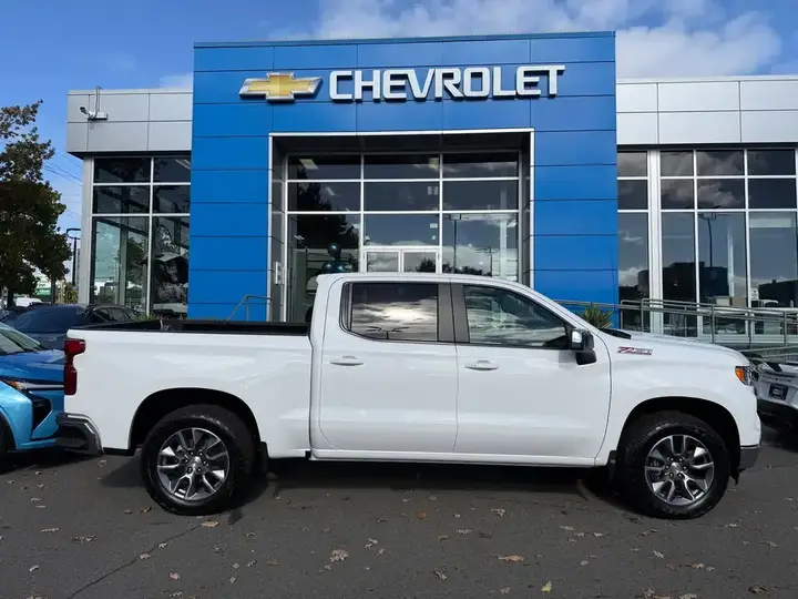 Chevrolet Silverado 1500 2026 photo 4