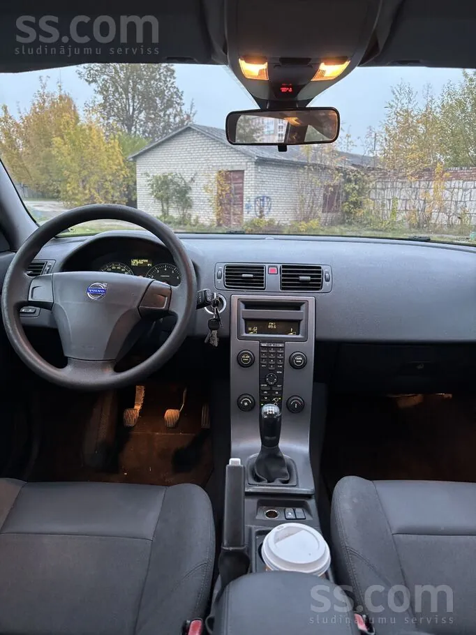 Volvo V50 2004 photo 5