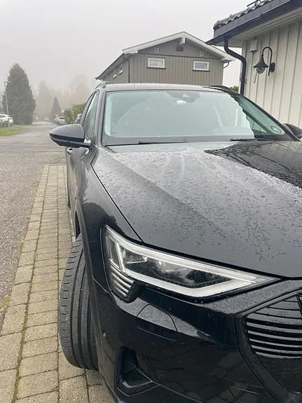 Audi E-Tron 2021 photo 3