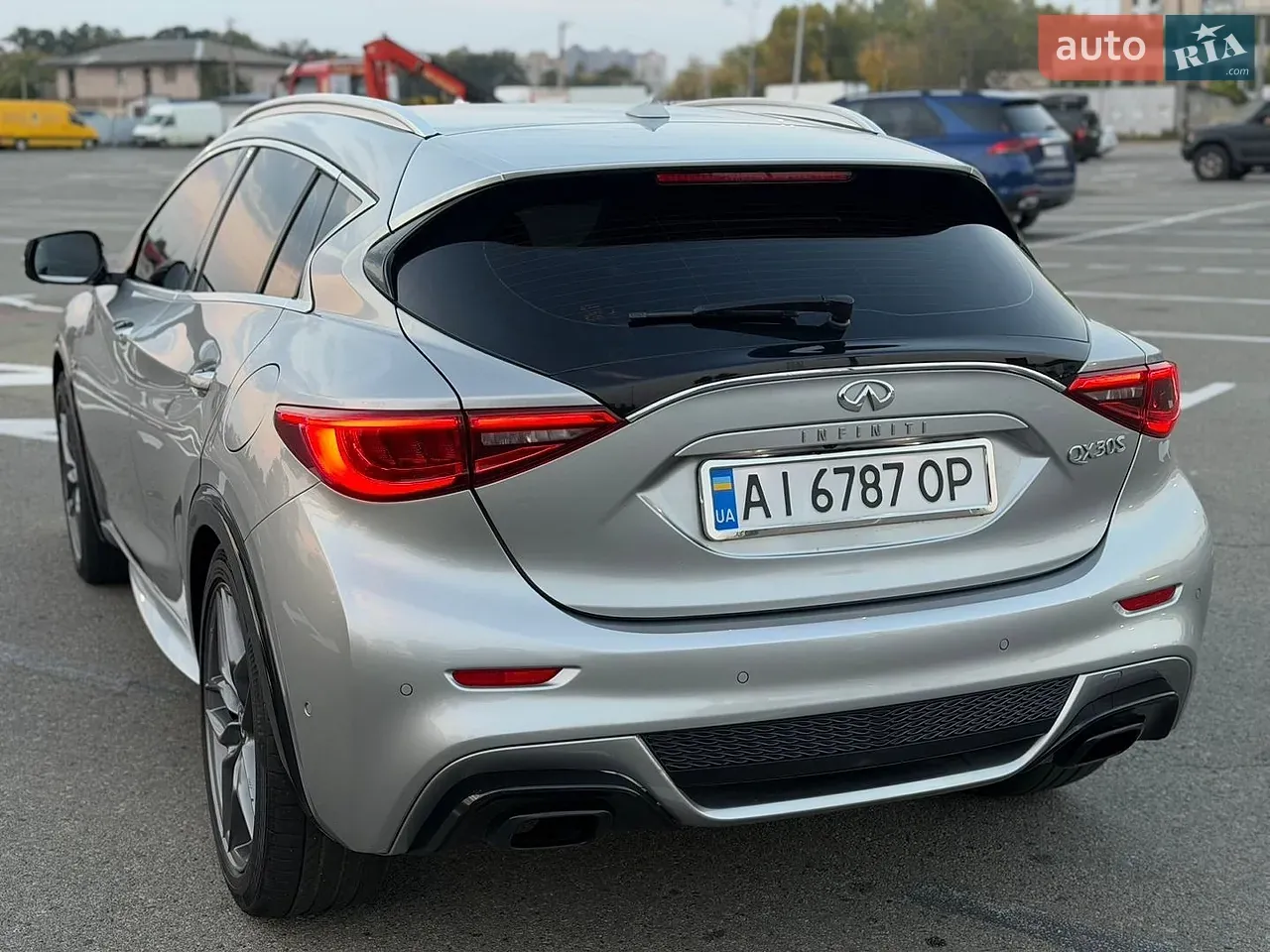 Infiniti Qx30 2016 photo 2