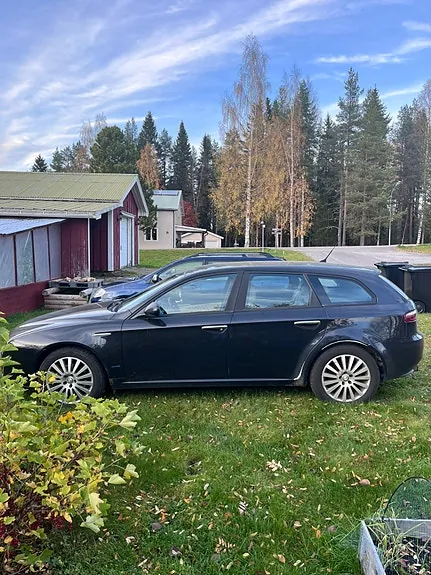 Alfa Romeo 159 2008 photo 3