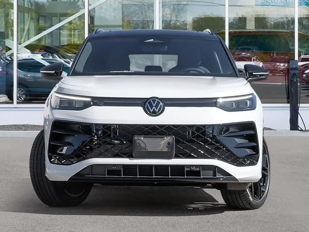 Volkswagen Tiguan 2026 photo 2