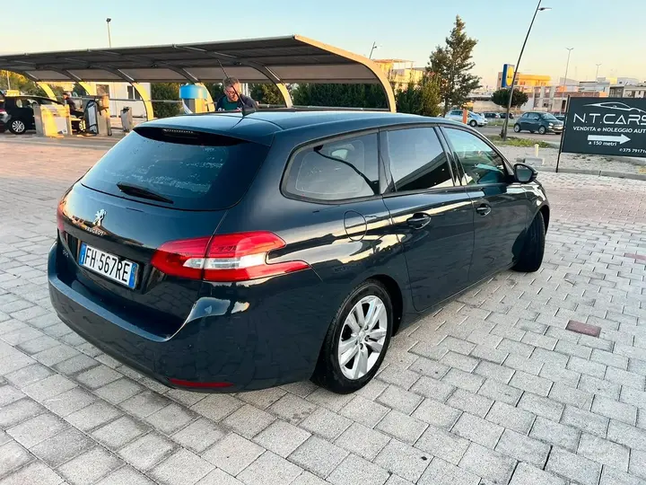 Peugeot 308 2017 photo 5