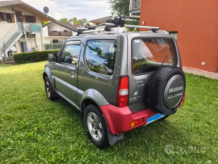 Suzuki Jimny 2006 photo 2