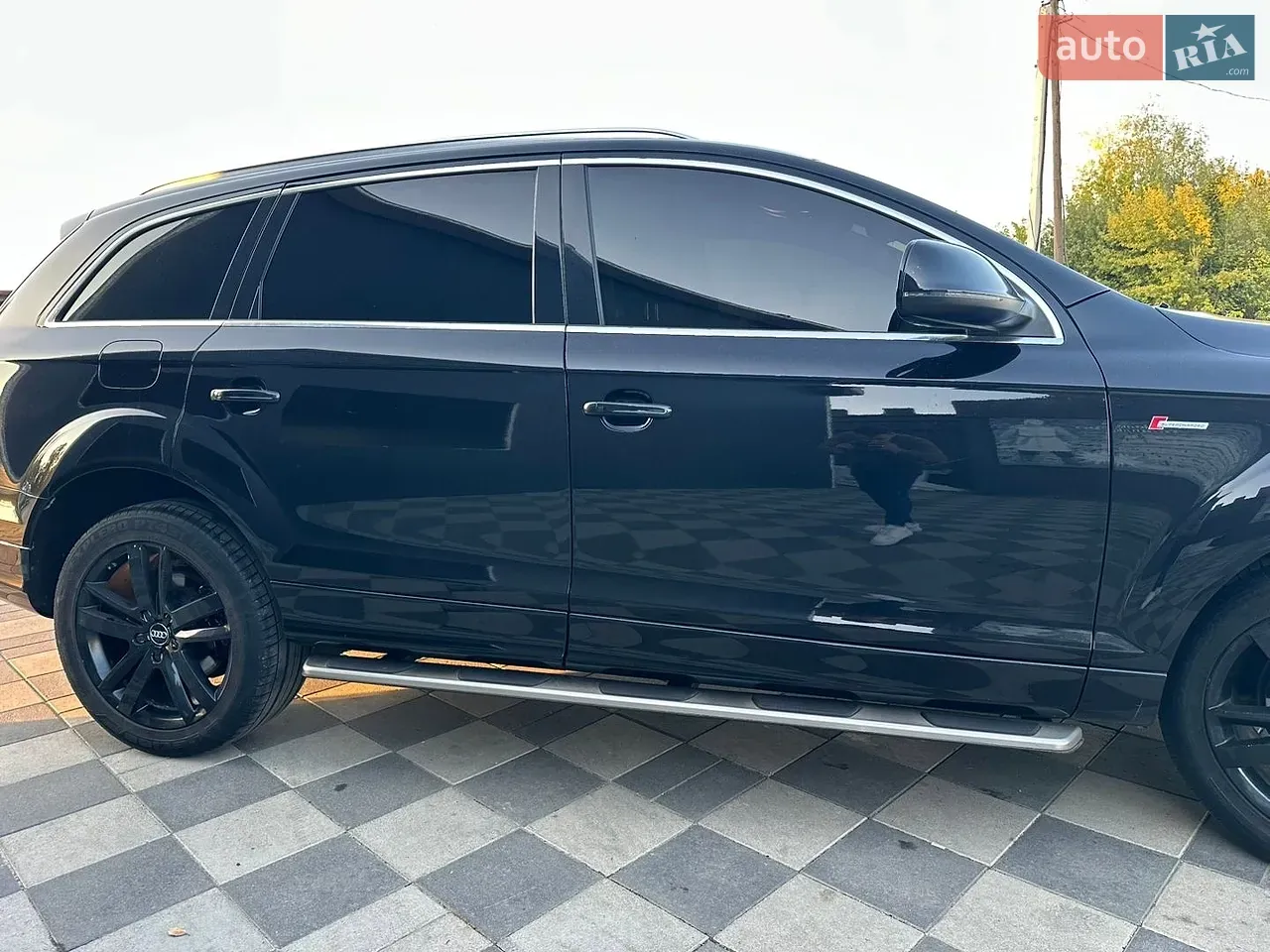 Audi Q7 2010 photo 3