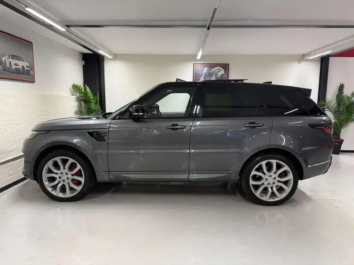 Land Rover Range Rover Sport 2019 photo 4