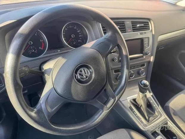 Volkswagen Golf 2015 photo 5