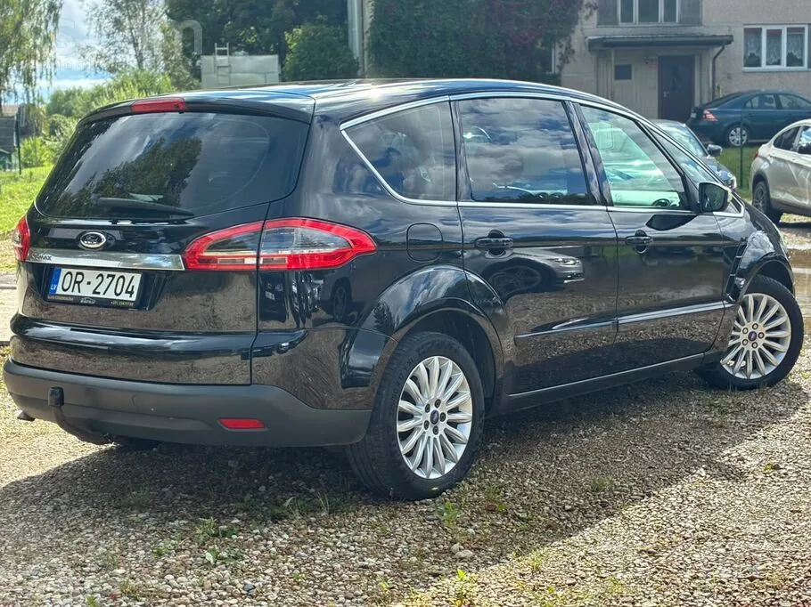 Ford S-Max 2014 photo 4