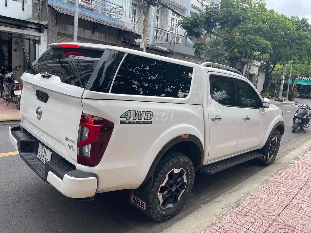 Nissan Navara 2022 photo 2