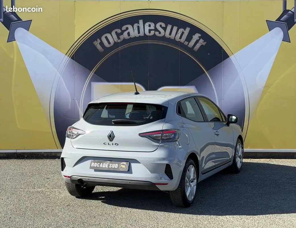 Renault Clio 2024 photo 4