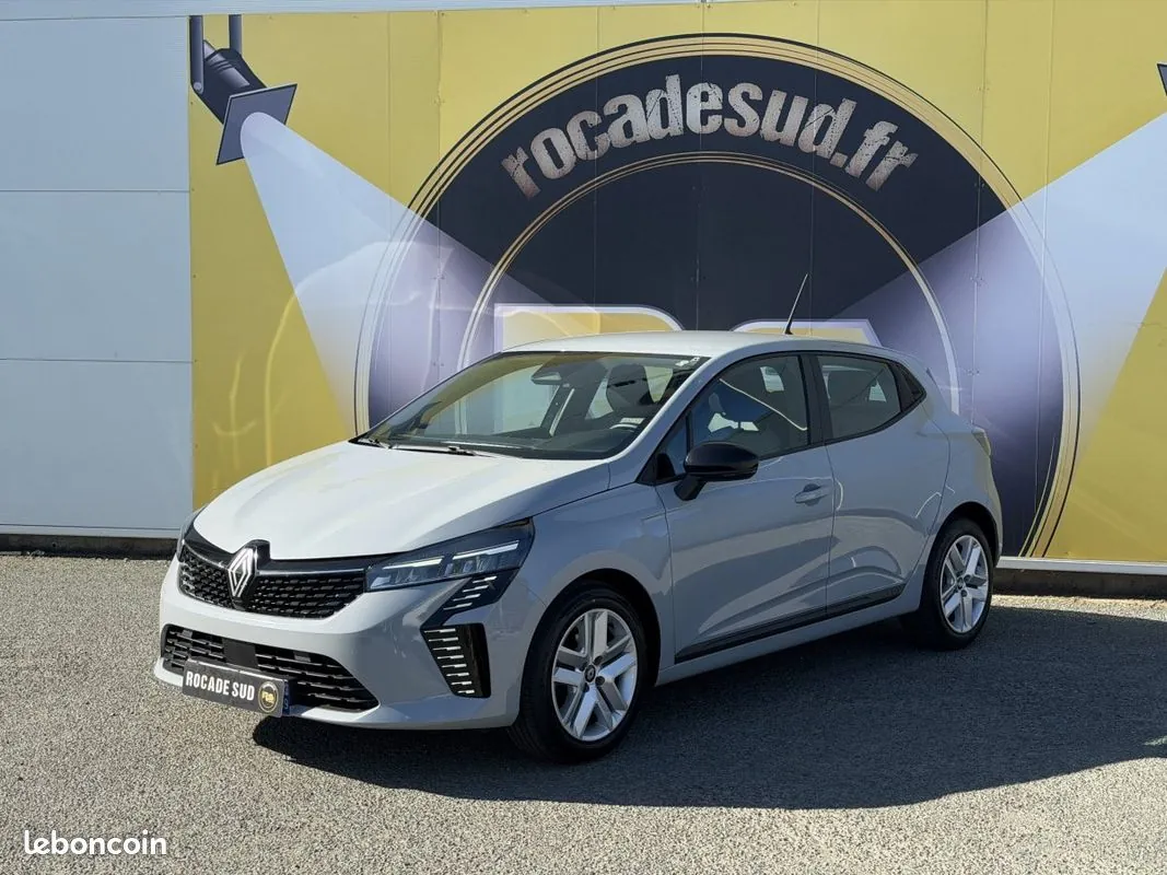 Renault Clio 2024 photo 2