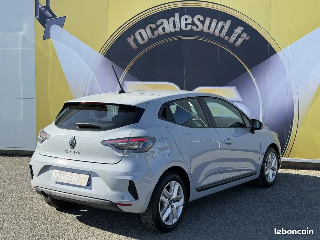 Renault Clio 2024 photo 5