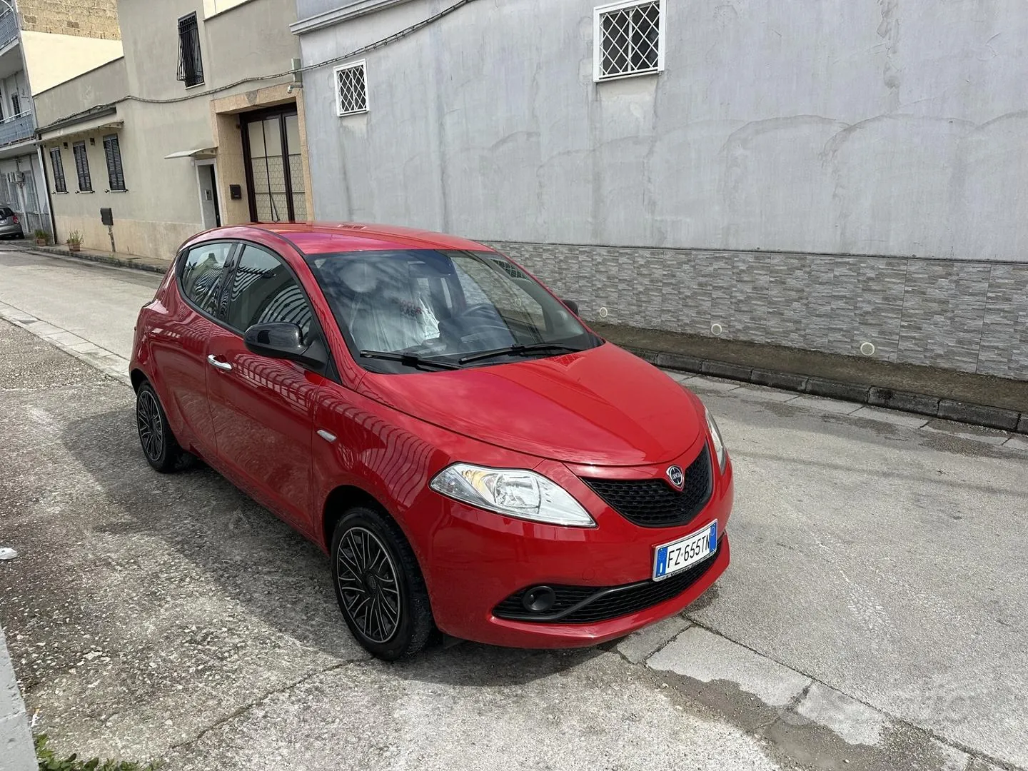 Lancia Ypsilon 2020 photo 2