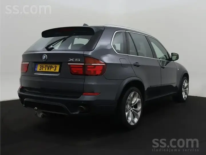 BMW X5 2012 photo 3