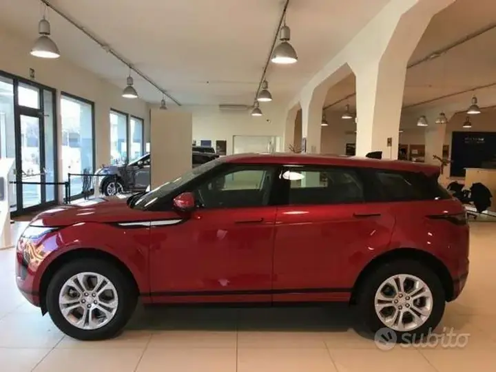 Land Rover Evoque 2020 photo 3