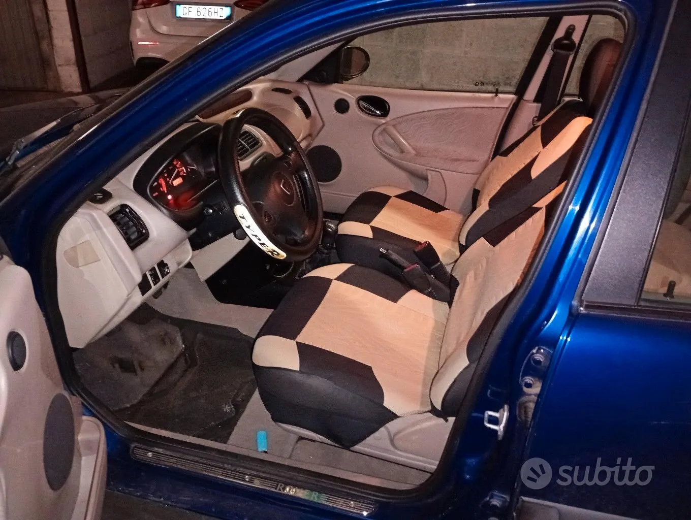 Rover 25 2001 photo 4