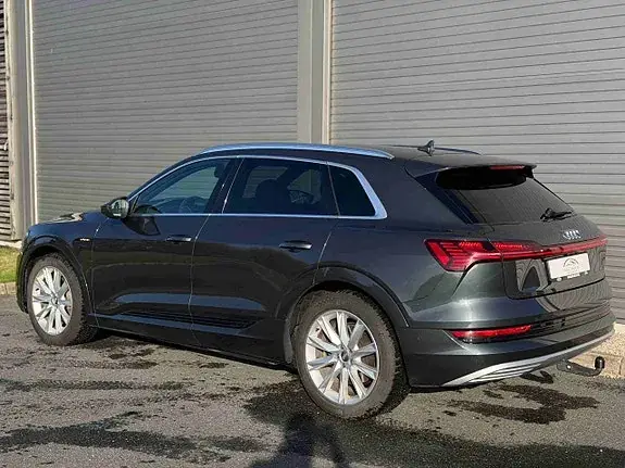 Audi E-Tron 2020 photo 4