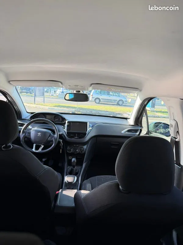 Peugeot 2008 2008 photo 2