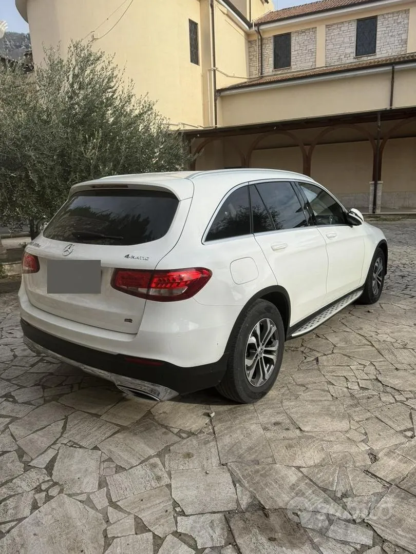 Mercedes-Benz Glc 2018 photo 5